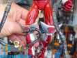 marvel-toy-store-merch-Marvel Legends actiefiguur Omega Red uit 2005
