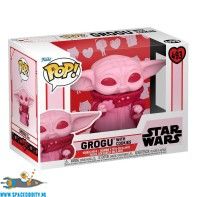 Pop! Star Wars bobble head Grogu with cookies (493) (valentijnsdag) amsterdam-funko-toy-store-