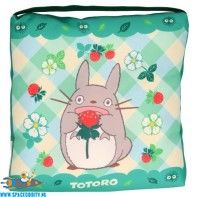 Totoro stoelkussen Totoro & aardbeien