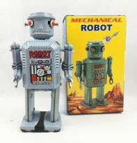 amsterdam-toy-store-tin -retro-toys-Mechanical Robot met wind-up functie (ms416)