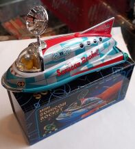 Sonicon Rocket met pull back functie