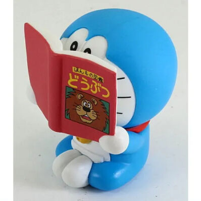 Doraemon Hide and Seek mascot figuurtje versie 2