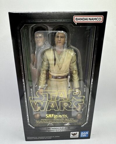 amsterdam-bandai-toy-store-Star Wars S.H.Figuarts Obi-Wan Kenobi (episode 1)